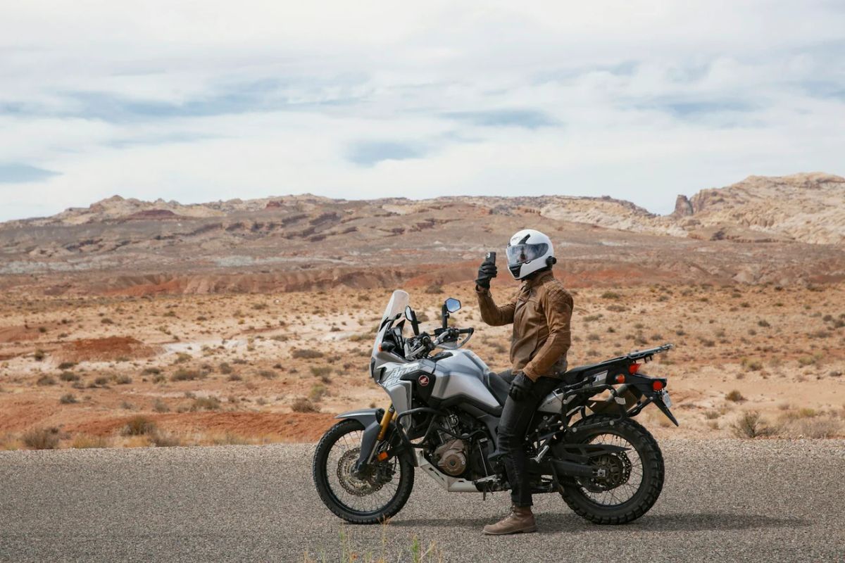 Peak Design - Motorcycle Mounts & Cases