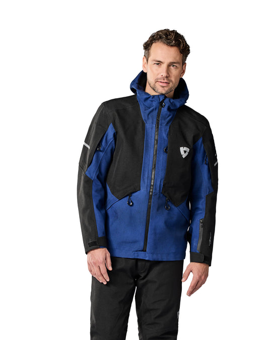 Model wearing REV’IT! Tectonic H2O Jacket, Dark blue - Black, front view