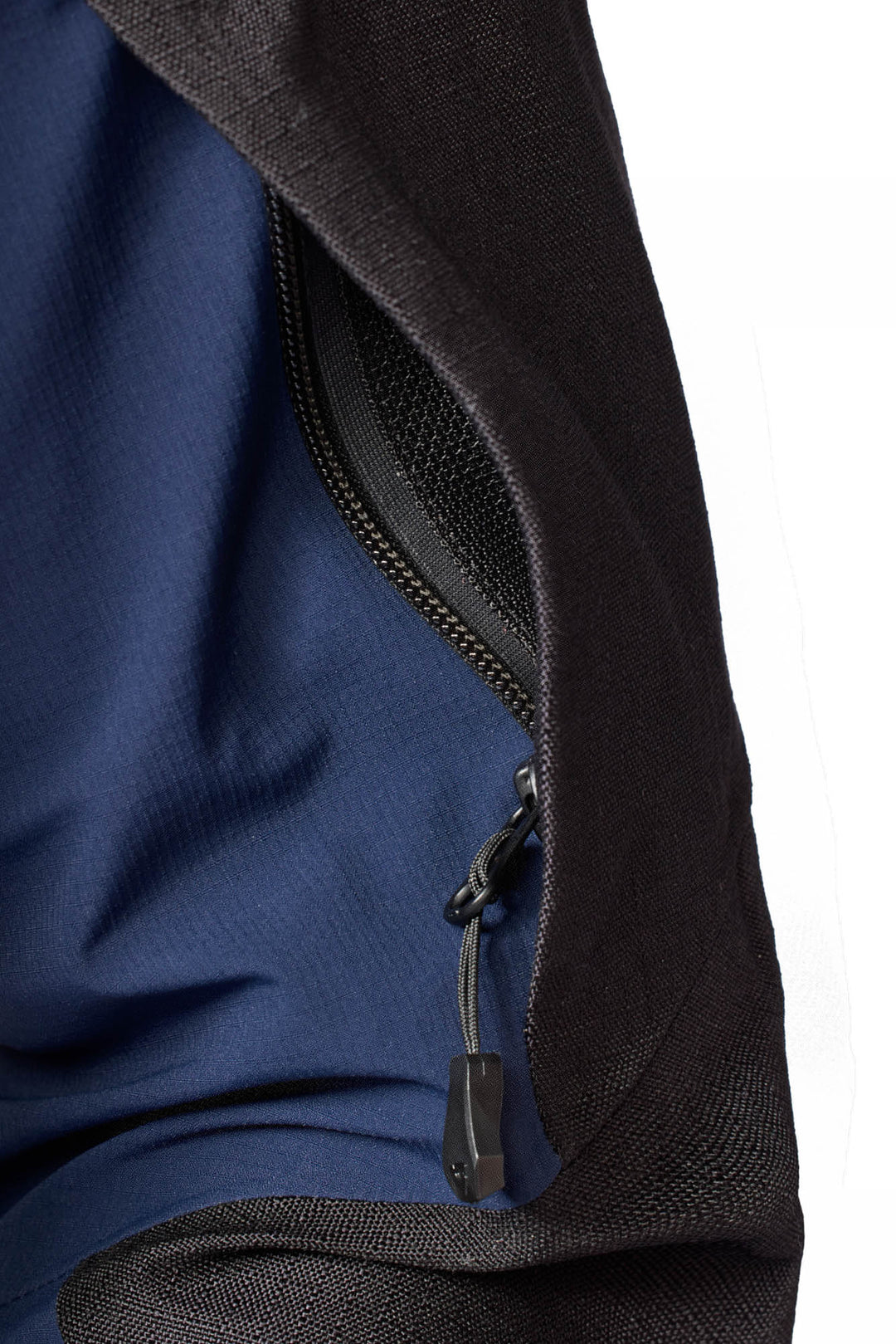 Close-up of REV’IT! Component 3 H2O Jacket, left sleeve pocket