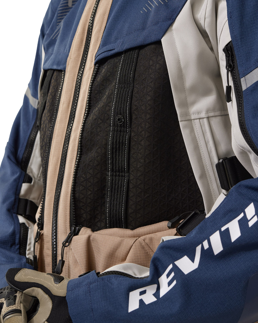 Close-up of pocket on REV’IT! Sand 5 H2O Jacket, Sand-Blue
