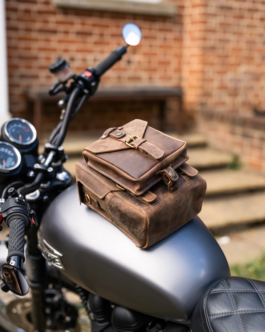 Goldtop - Leather Tank Bag - Large - Tobacco