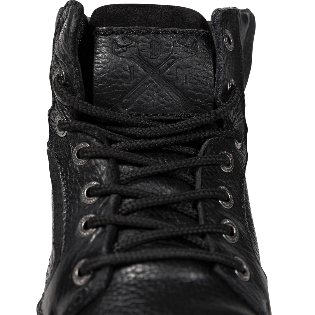 John-Doe-Shifter-Boots-Close-Up-Laces-Black-Leather