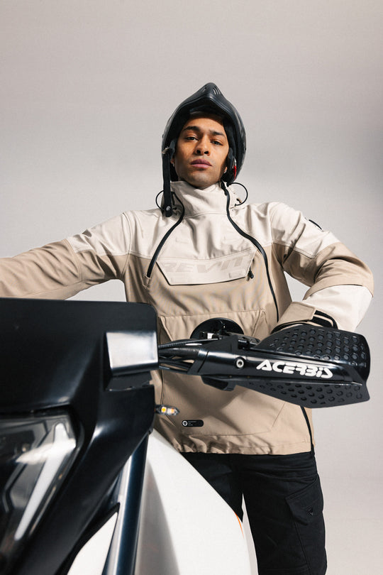 Front view of model wearing REV’IT! Altair H2O Smock, Sand