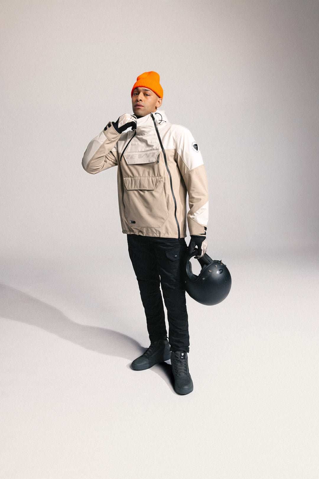 Model wearing REV’IT! Altair H2O Smock, Sand front view