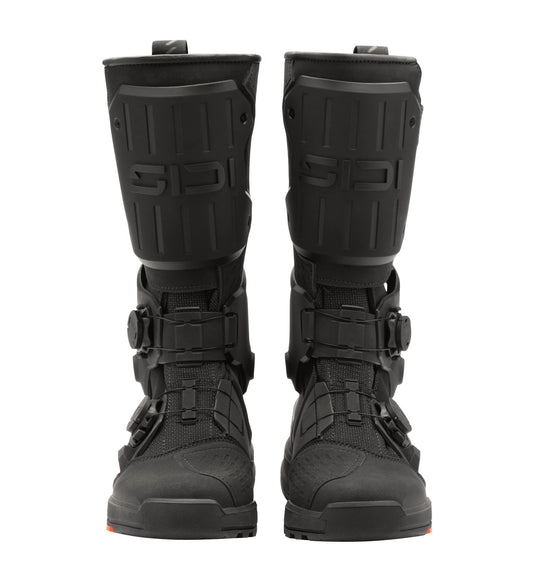 Sidi Taurus GTX Boots in black, front view.
