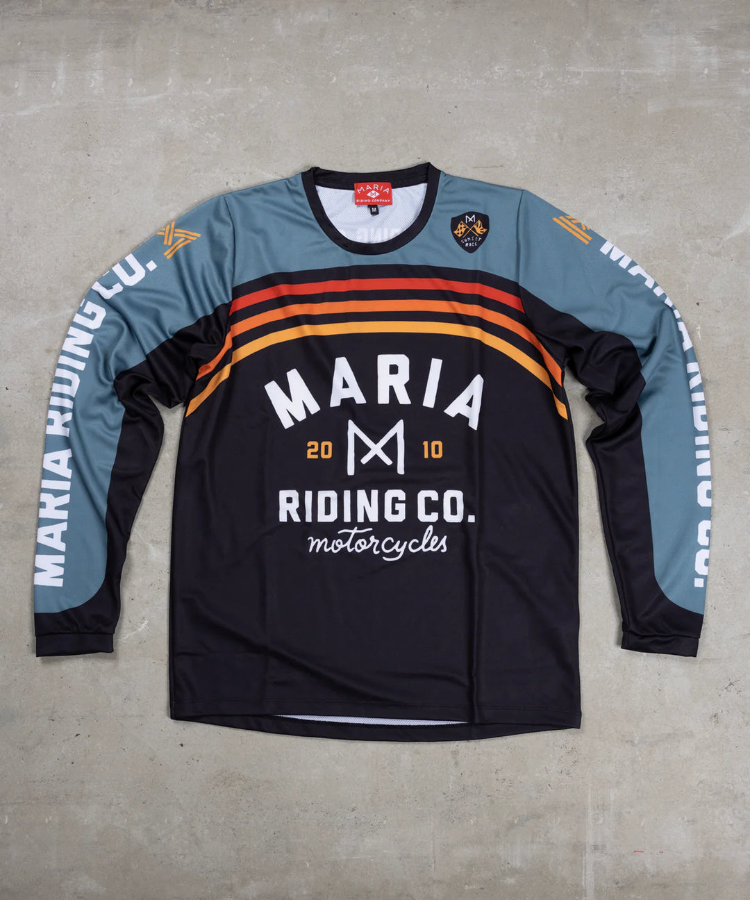 maria-riding-offroad-jersey-sunbow-front