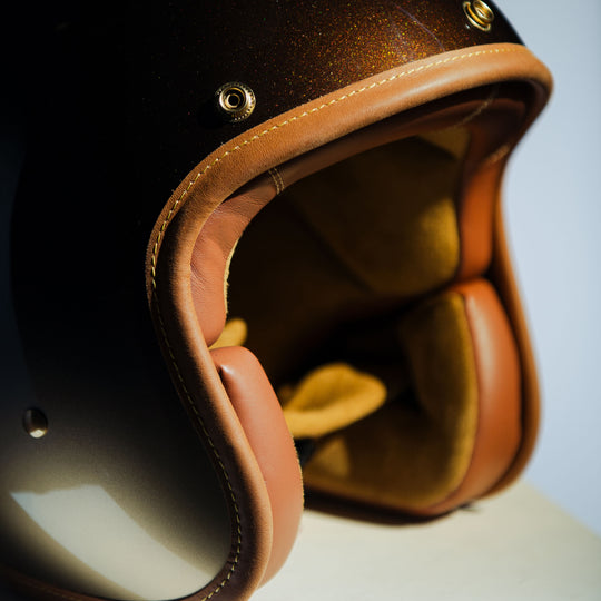 Front right close up of Hedon Hedonist Helmet - Polvo