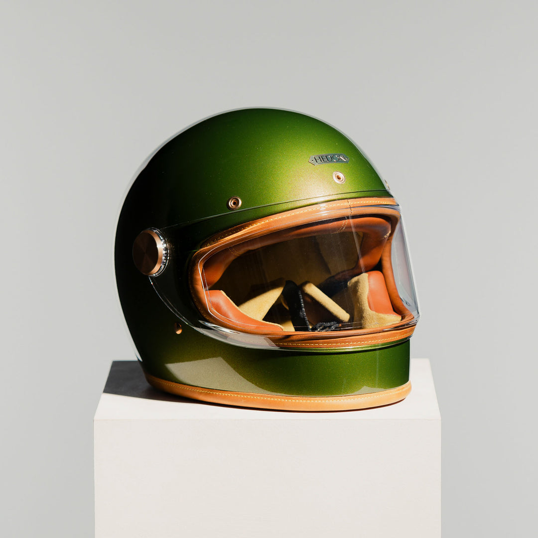 Front right side view of Hedon Heroine Racer 2.0 Helmet - Olivea with clear visor closed
