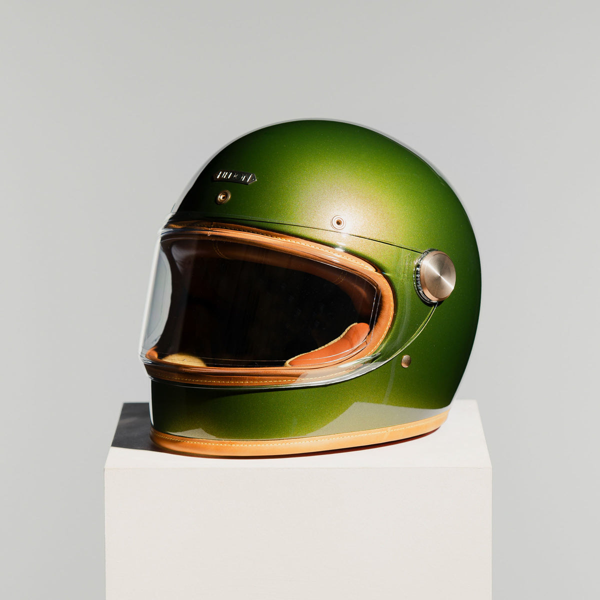 Front Left view of Hedon Heroine Racer 2.0 Helmet - Olivea with clear visor closed