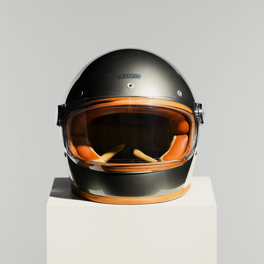 Front view of the Hedon Heroine Racer 2.0 Helmet – Camelot with the tinted visor open