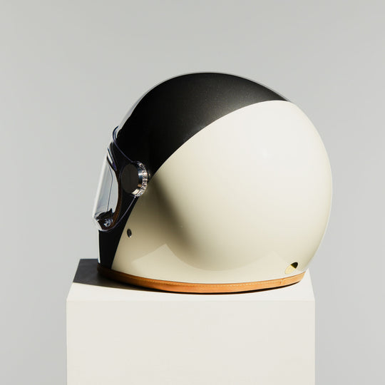 Rear right view of the Hedon Heroine Racer 2.0 Helmet – Camelot