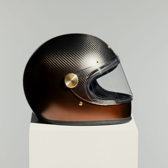 Left side view of the Hedon Heroine Racer 2.0 Helmet – Eemes with the clear visor closed