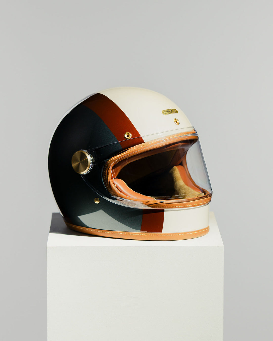 Front right side view of Hedon Heroine Racer Helmet - Eastwood with clear visor closed