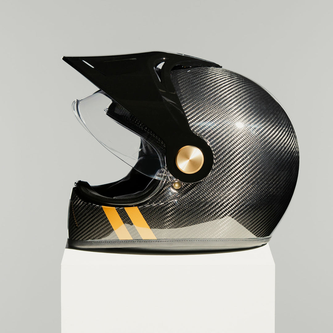 Right side view of the Hedon Psilo Explorer Helmet – Commander