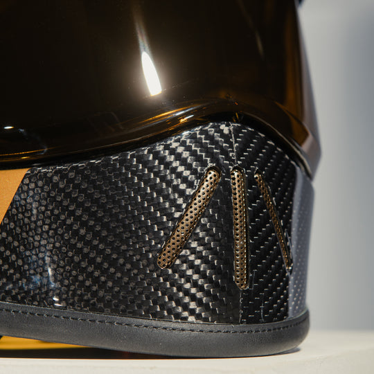 Close-up of the chin vent on the Hedon Psilo Explorer Helmet – Commander with the tinted visor closed