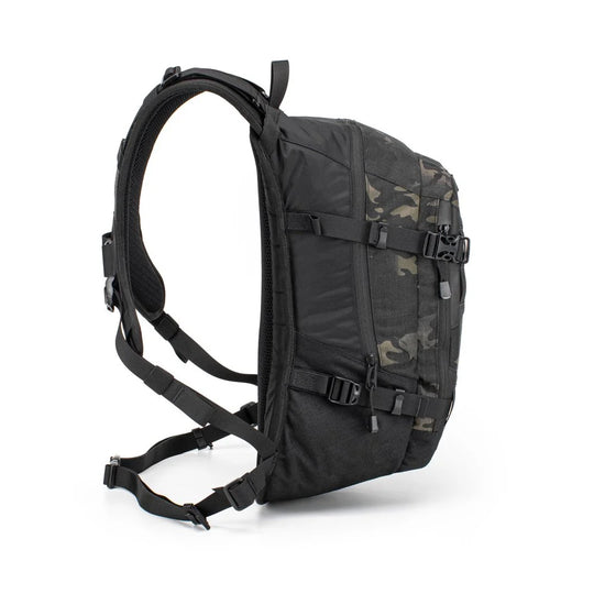 Kriega Backpack R20, side view showing harness straps