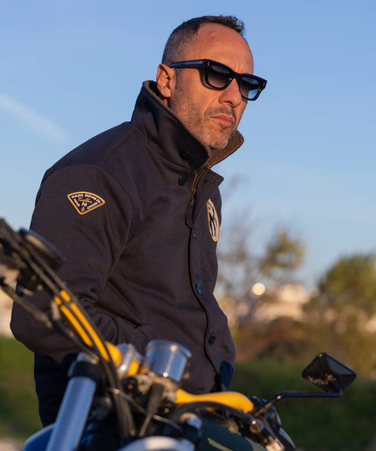 Maria Riding Black Tail Crew Deck Jacket