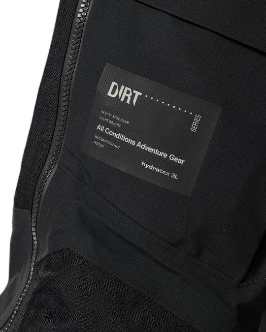 Side zip detail while worn on REV’IT Component 3 H2O motorcycle pants