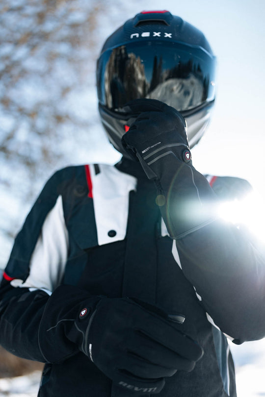 Model wearing REV’IT! Freedom H2O Heated Gloves, front view