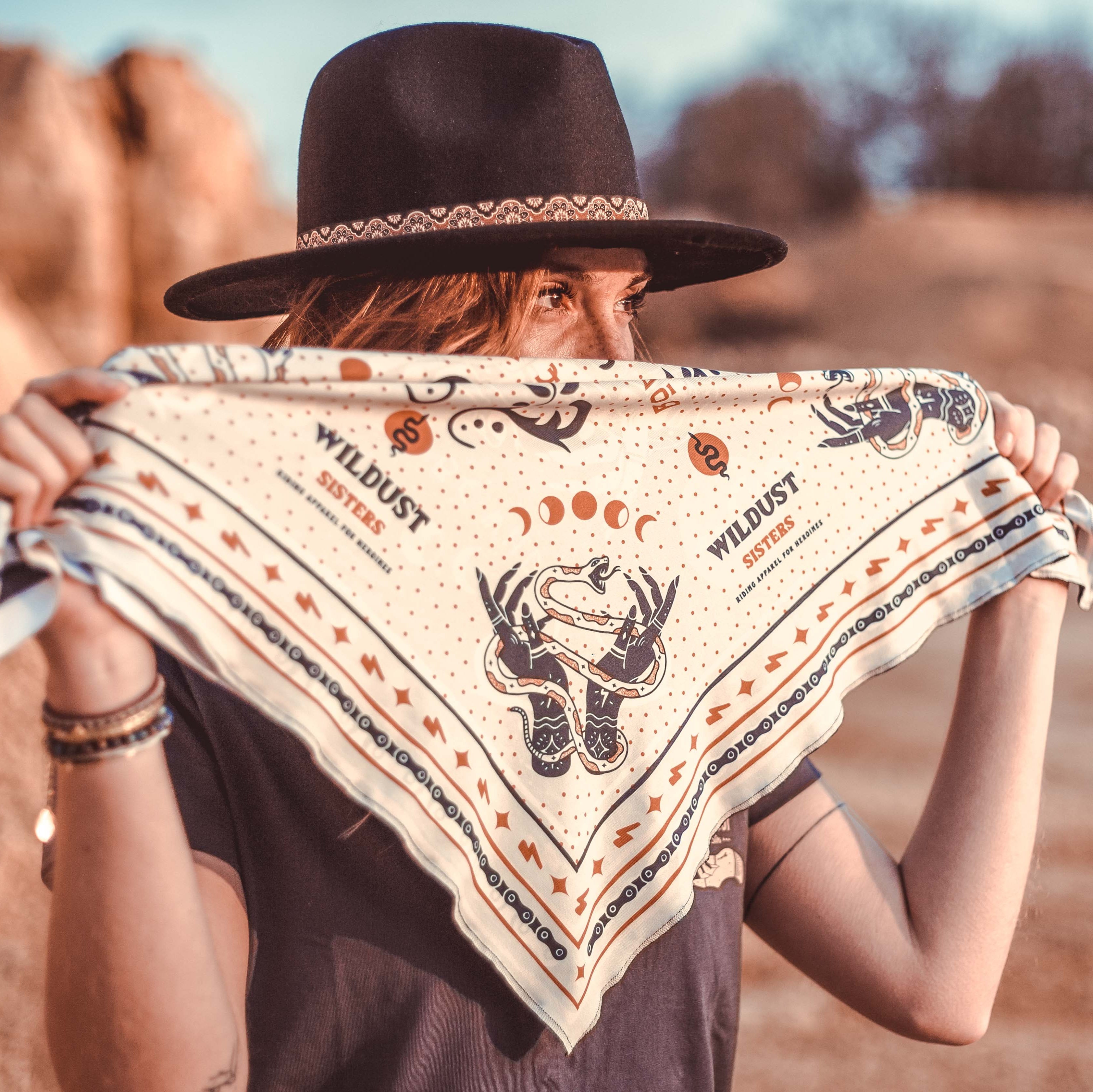 Sisters Moto Scarf Born Wild
