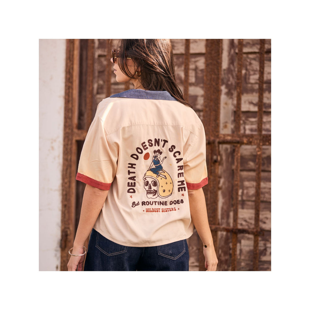 Wildust Sisters Scary Routine Light Shirt