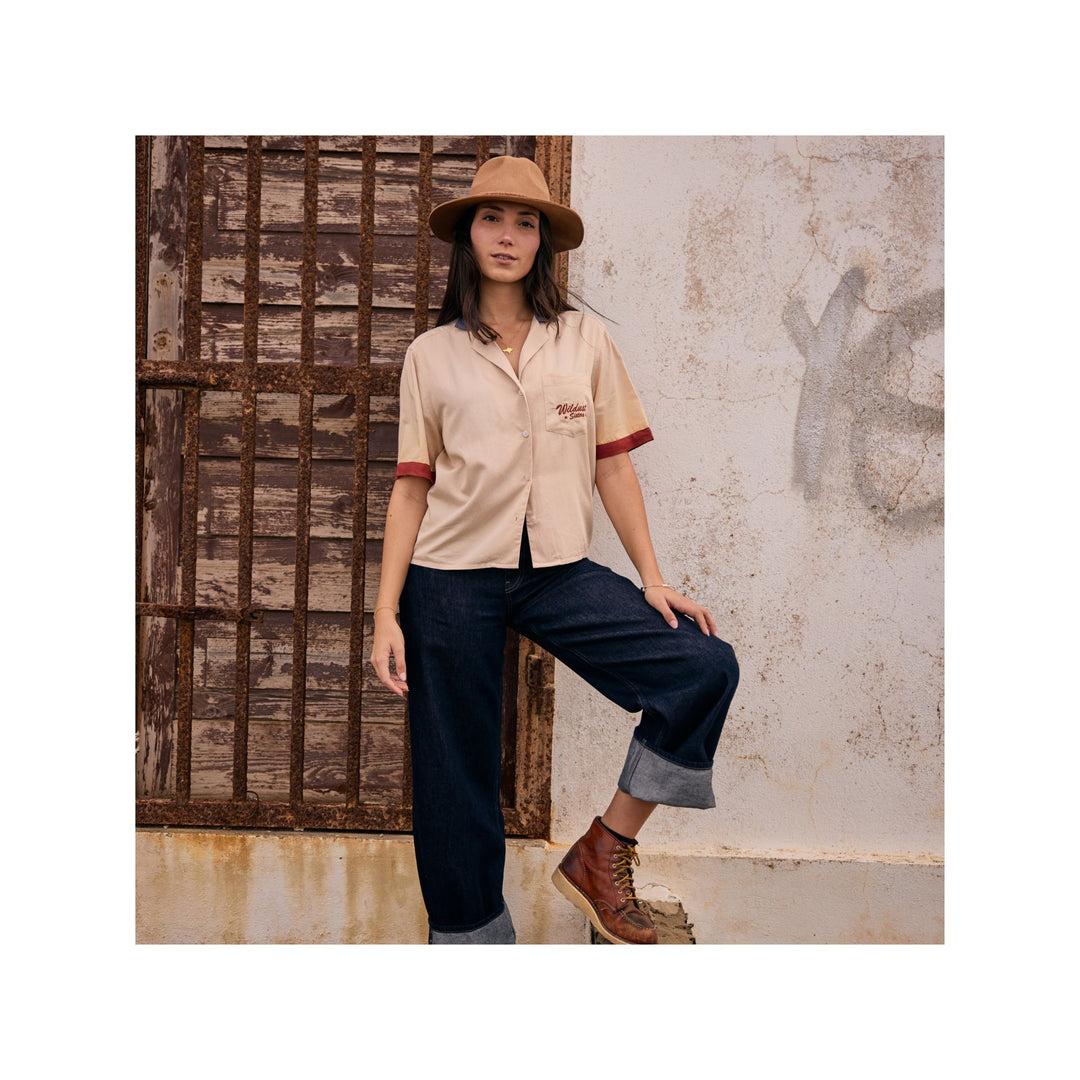 Wildust Sisters Scary Routine Light Shirt