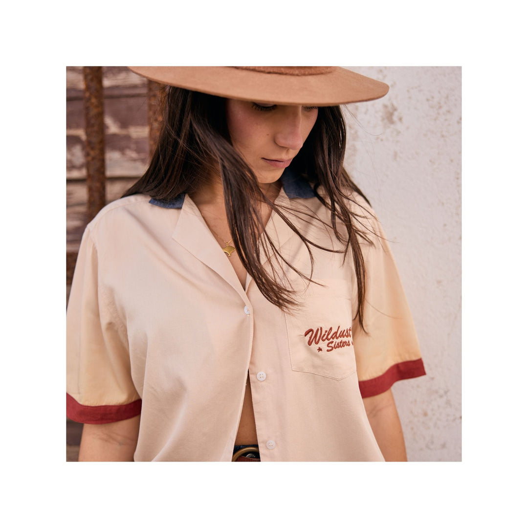 Wildust Sisters Scary Routine Light Shirt