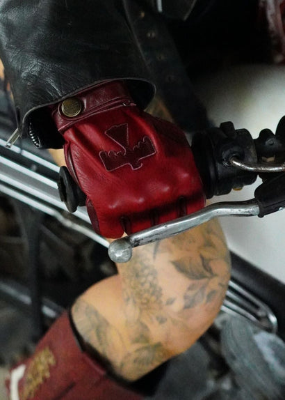 Wildust Sisters Sunclaw Leather Gloves – Red